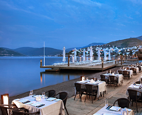 تور ترکیه هتل دیوان - آژانس مسافرتی و هواپیمایی آفتاب ساحل آبی